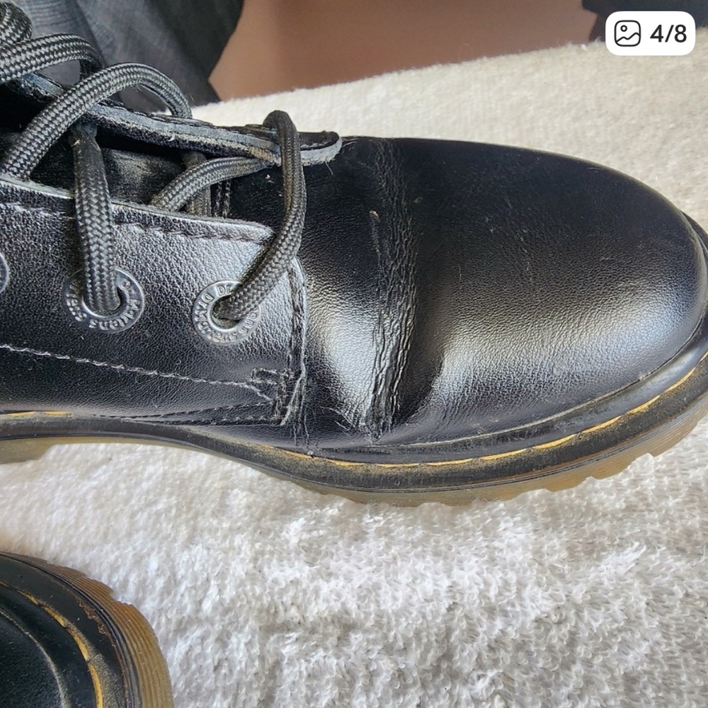 Dr. Martens Lace Boots Size 6 - Picture 4 of 7